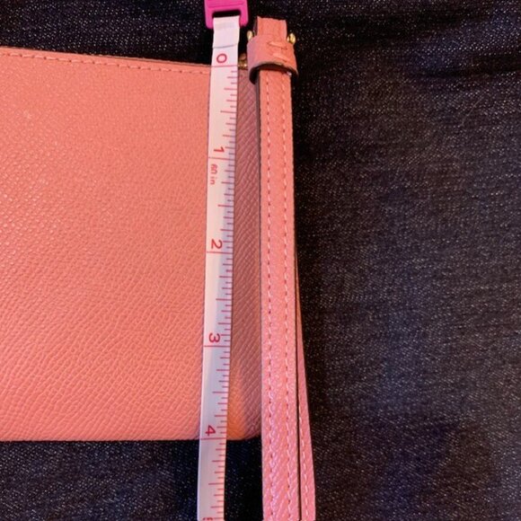 NEW Coach True Pink Zippered Card Holder Wristlet - Picture 4 of 5